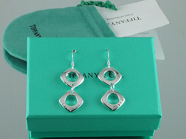 tiffany Earrings-124